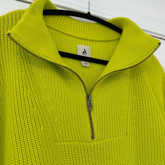 Amazon Essentials Relaxed Fit Ribbed Half-Zip Sweater 3X - Picture 2 of 3